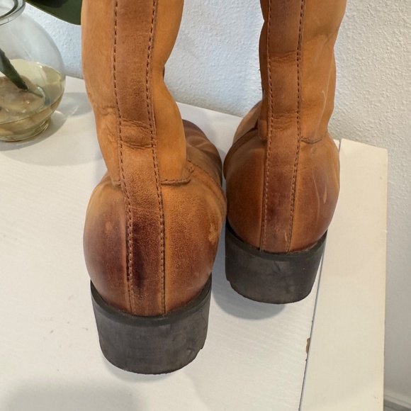 UGG Australia Broome Il Leather and Shearling Riding Boots - Picture 8 of 16